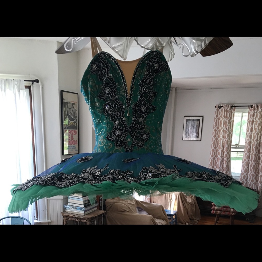 Professional ballet tutu with platter skirt xs